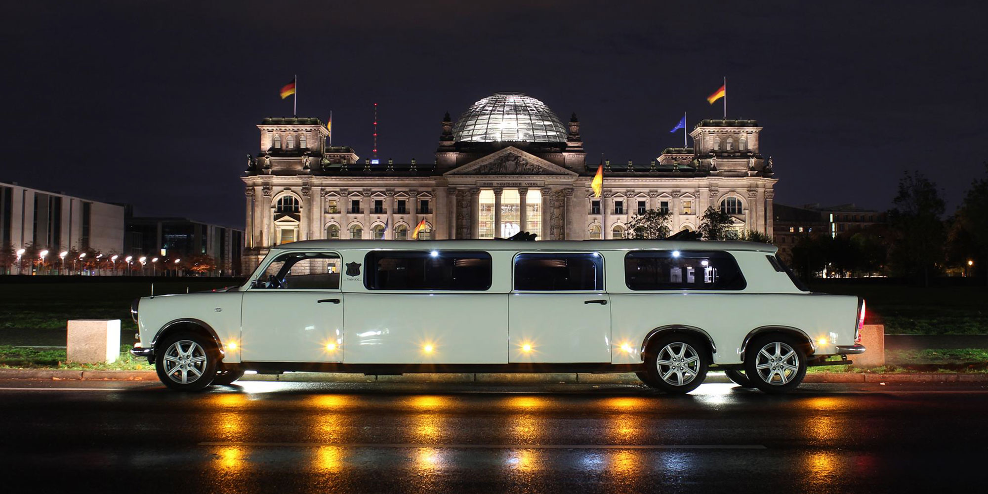 Trabi Stretchlimo für den JGA in Berlin / Trabi stretch limousine for the hen party or stag do in Berlin