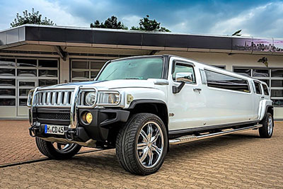 Hummer H3 stretch limousine Hanover