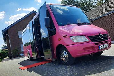 Pink party bus Cologne