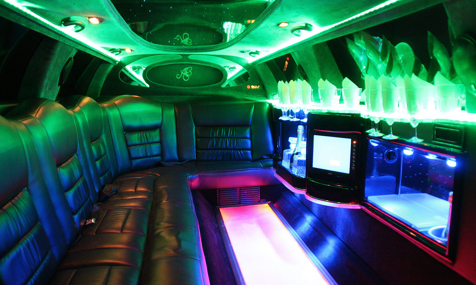 Lincoln Stretchlimo für den JGA in Nürnberg / Lincoln stretch limousine for the hen party or stag do in Nuremberg