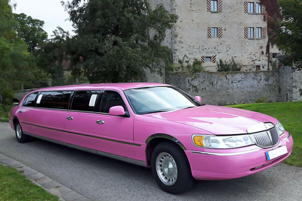 Pink stretch limousine Nuremberg
