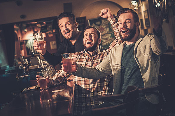 Bachelorette or bachelor party with pub crawl