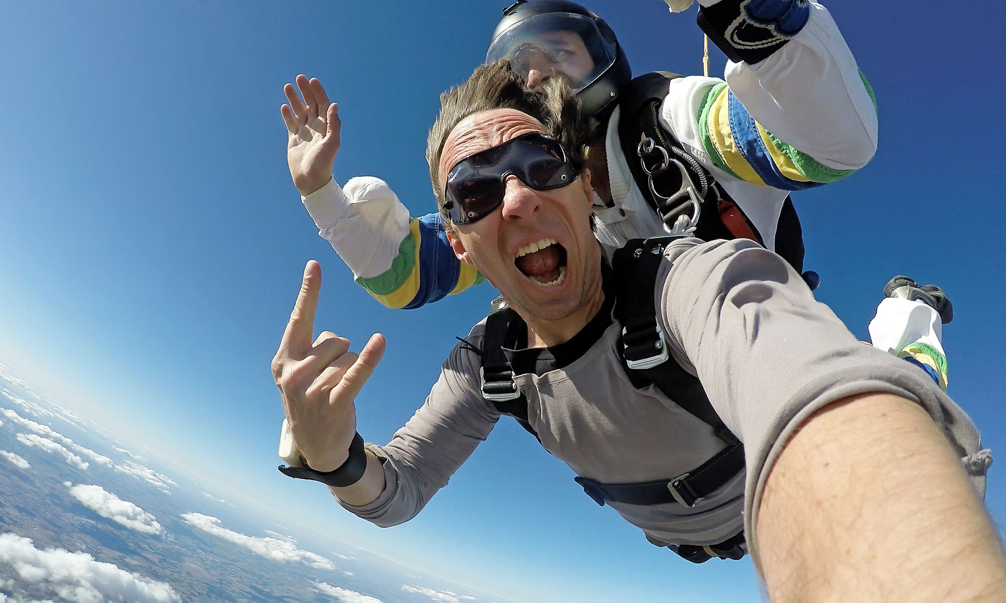 Fallschirmsprung buchen / Book a skydive